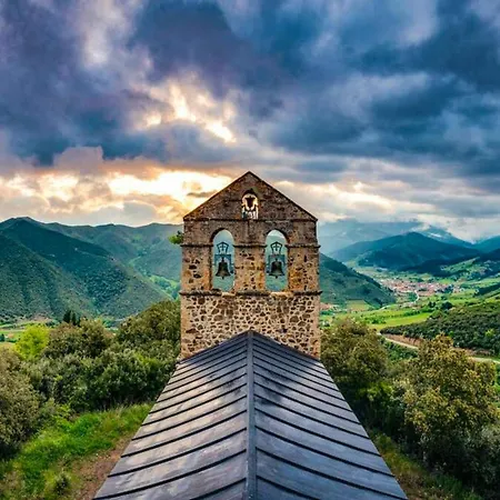 Chic In Tolva, Mountain View, 75 M², Fireplace Tolva