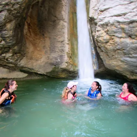 Chic In Tolva, Mountain View, 75 M², Fireplace شقة